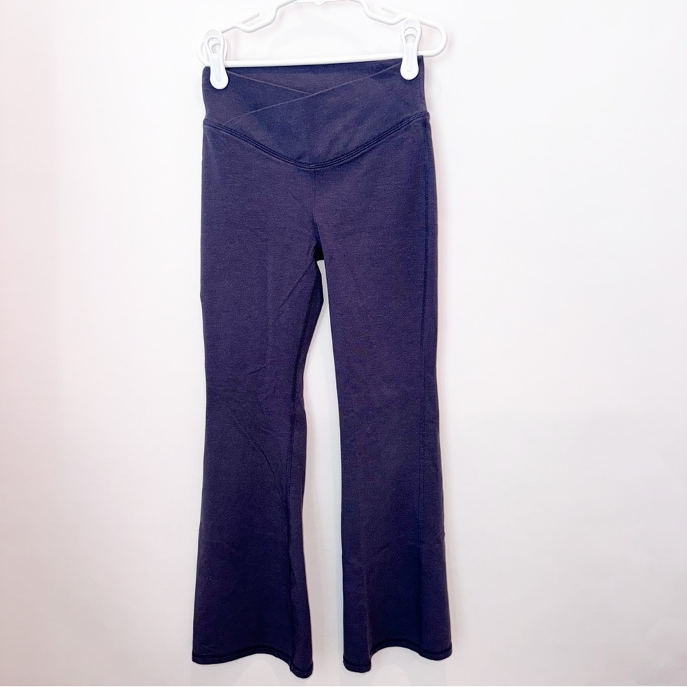 Girls Old Navy Athletic Flare Pants - SIZE 8